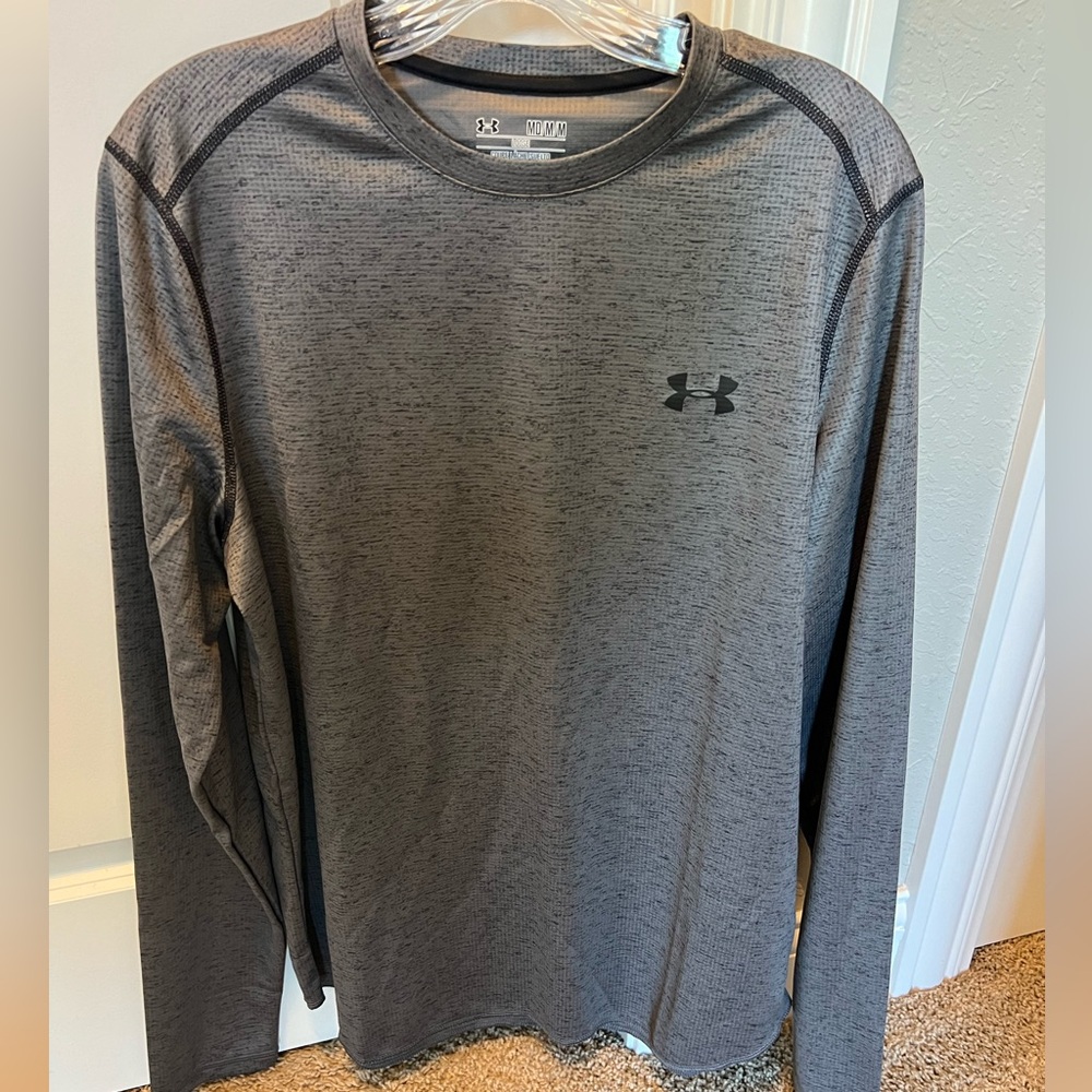 Under Armour Men's Charcoal Long Sleeve Tee